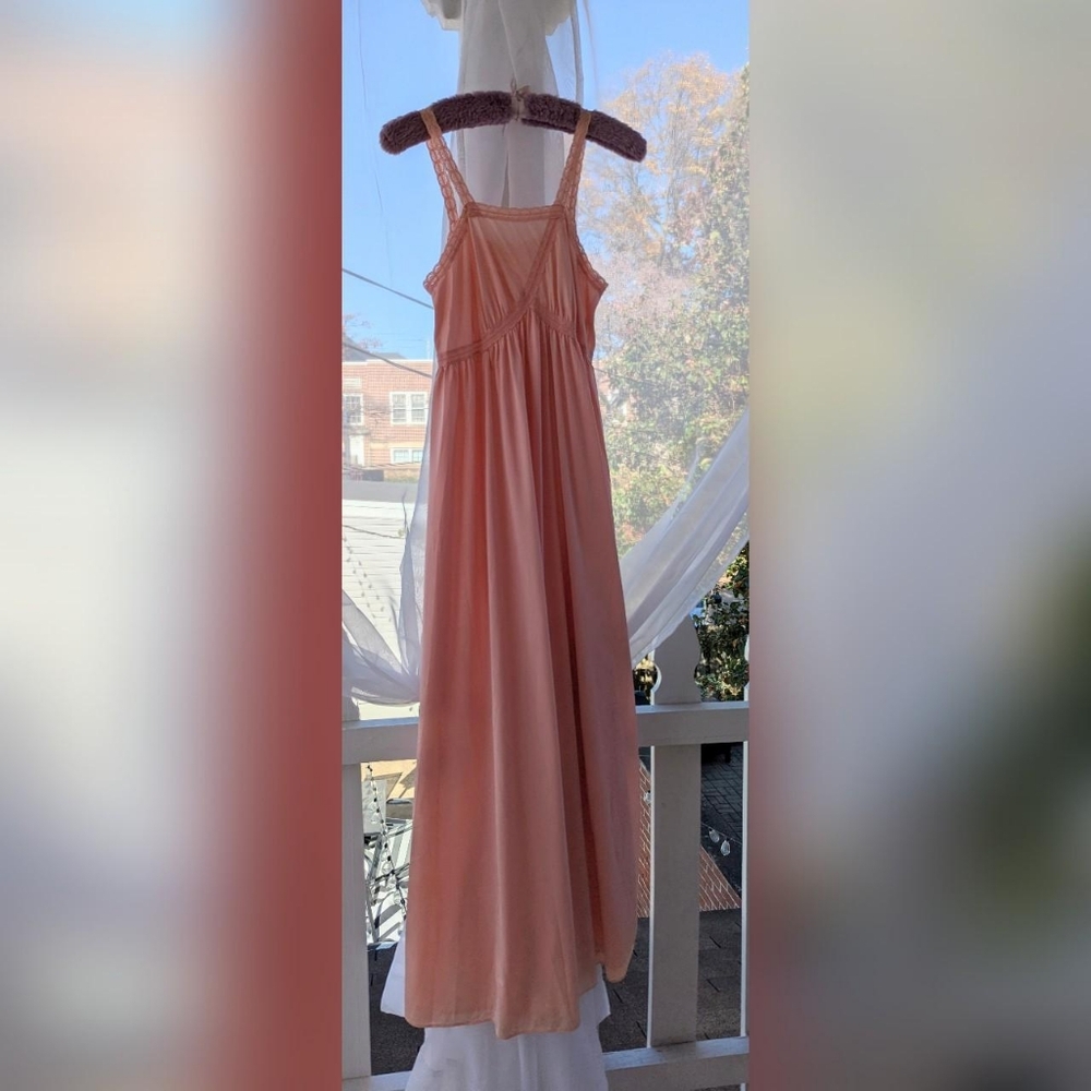 True Vintage 70's Shadowline Peachy Pink Satin Slip Lace Nightgown